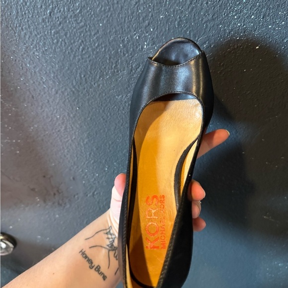 Michael Kors Black and Brown Classic Peep Toe Heels - Picture 9 of 9